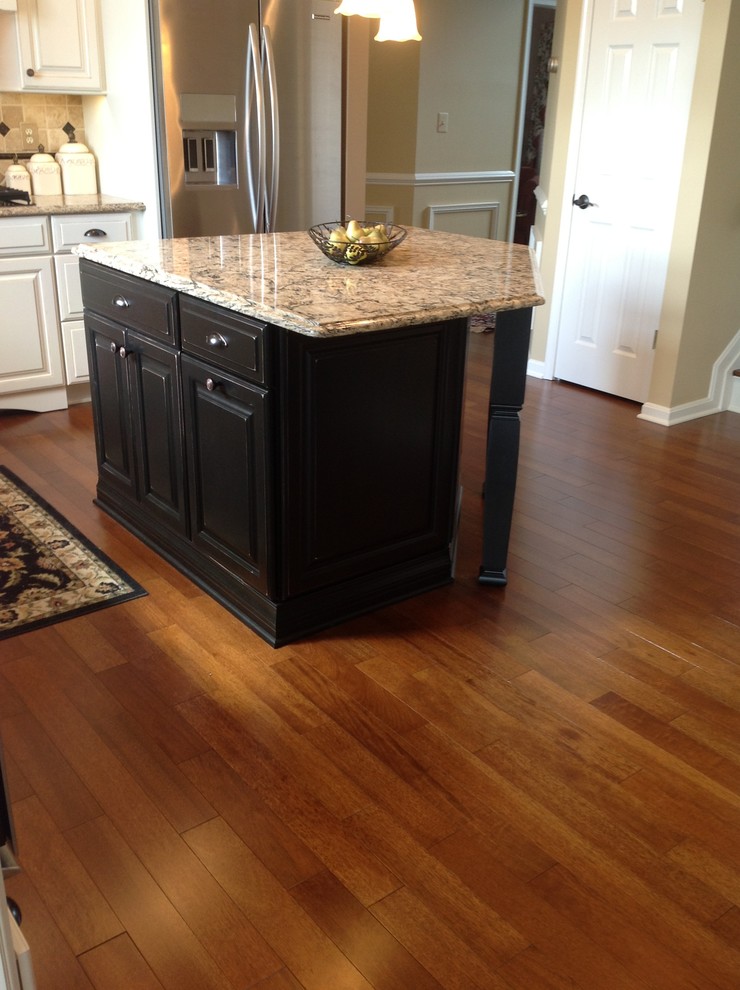 Traditional Elegant Kitchen