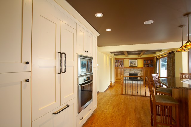 Parkview traditional-kitchen