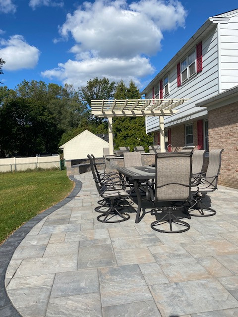 Patio/Seating Wall/Steps