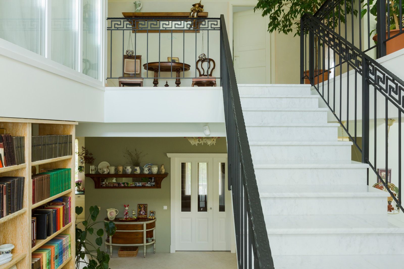 Дом под Петергофом