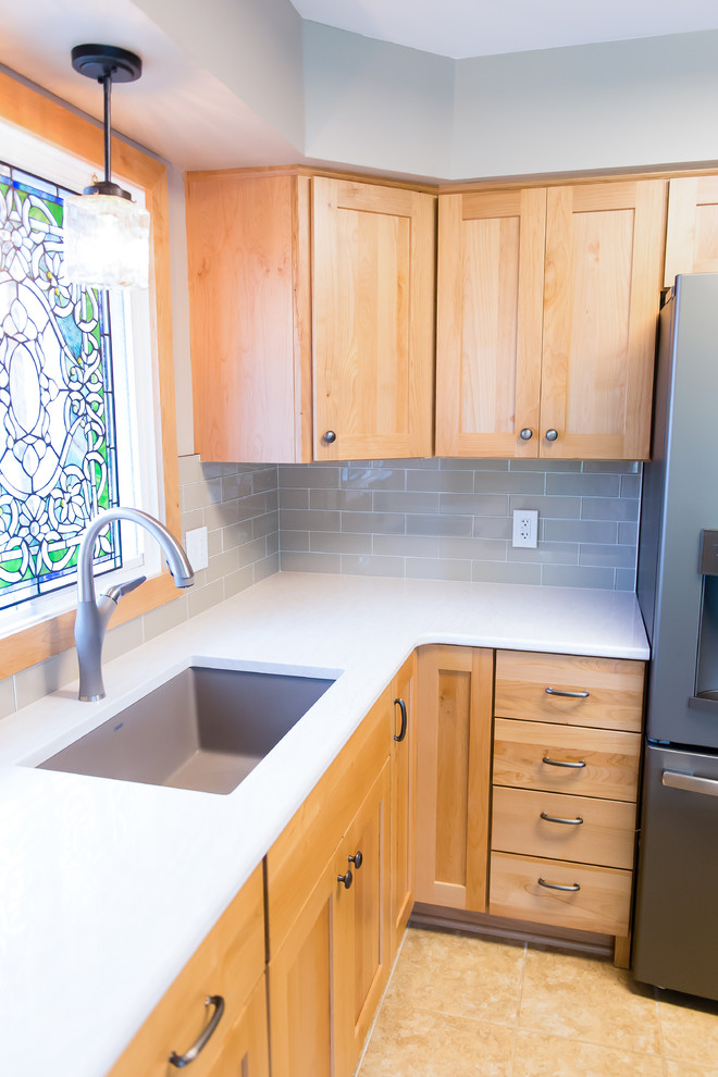 Home design - transitional home design idea