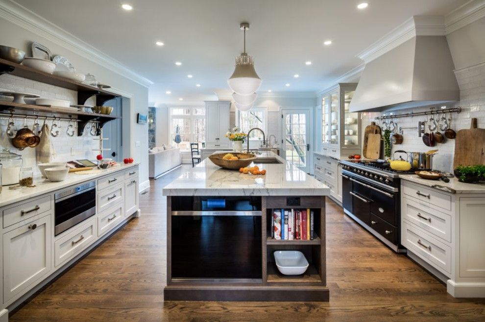 Example of a transitional kitchen design in Bridgeport