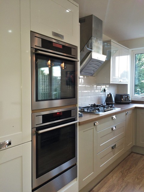 Modern Family Kitchen modern-kitchen