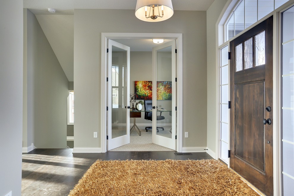 Inspiration for a transitional entryway remodel in Minneapolis