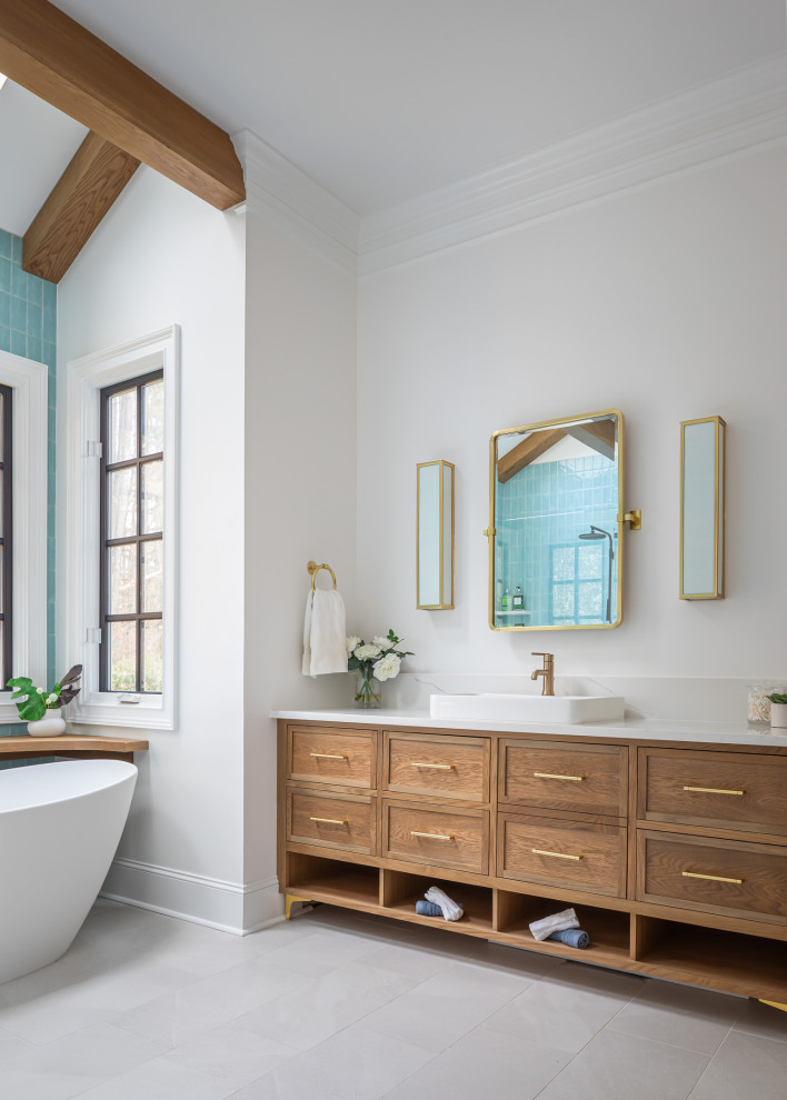 This is an example of a transitional bathroom in Raleigh.