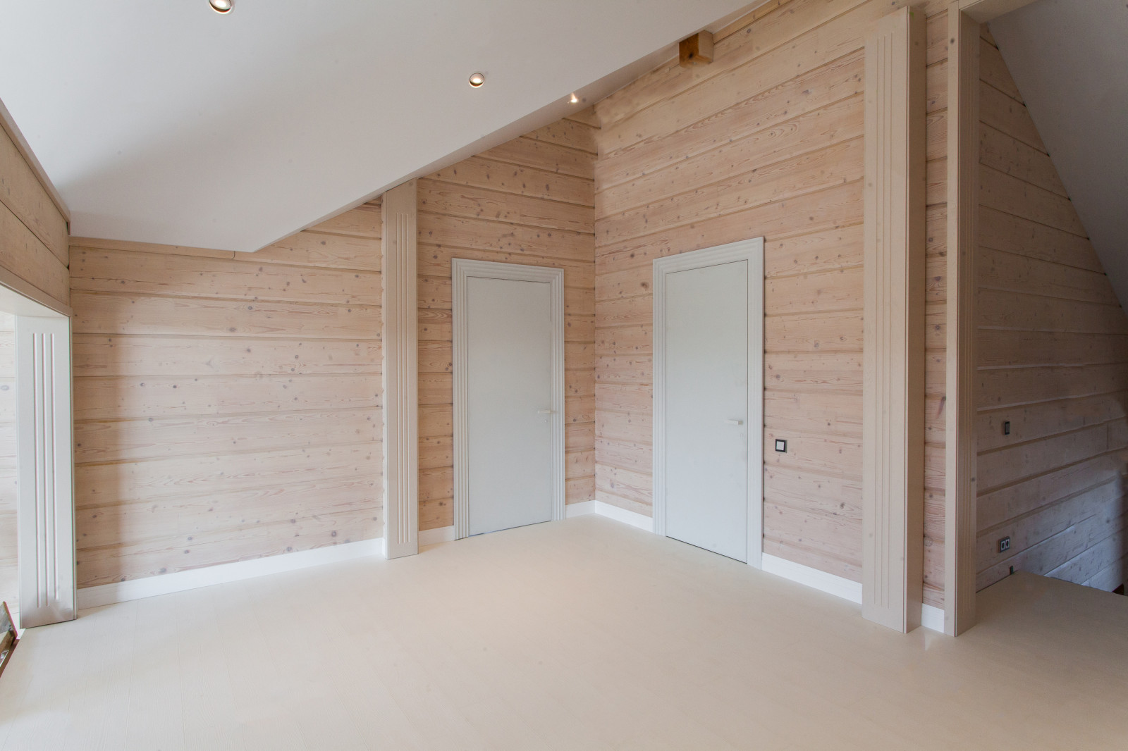 Готовый дом из клееного бруса по проекту "Алдан" 312 м2