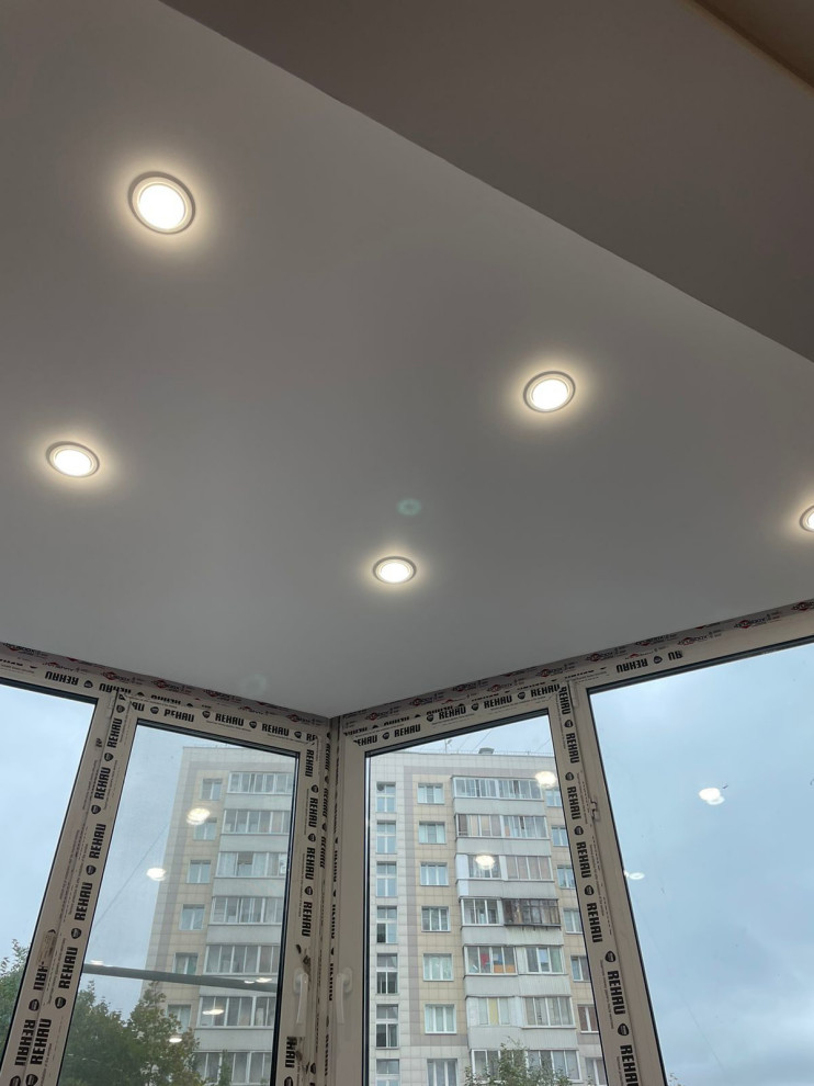 Классический Белый потолок