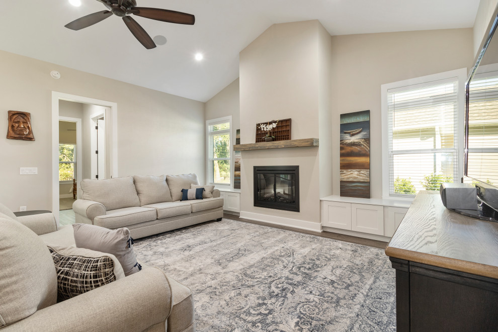 New Home - The Lynn Model - 1,942