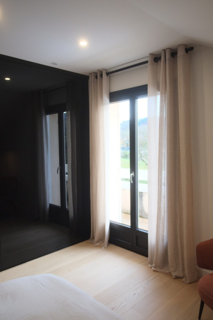 R&eacute;novation compl&egrave;te d'une maison - 135m2 modern-ankleidezimmer