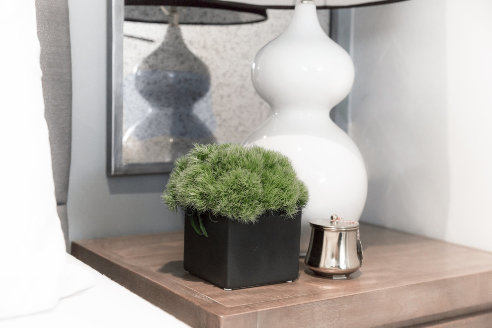 Inspiration for a transitional home design remodel in Denver