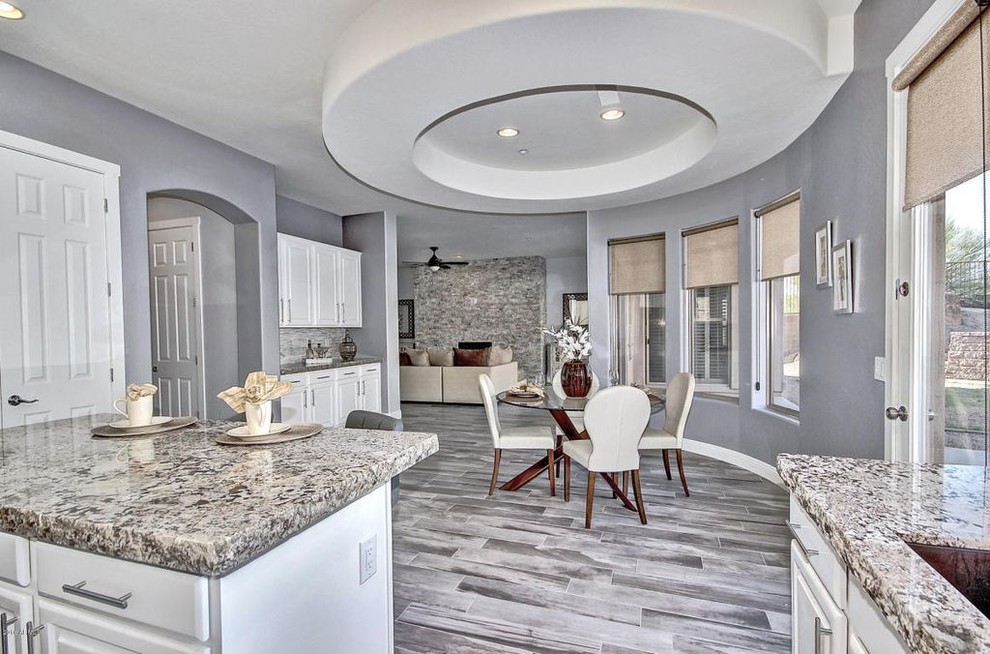 Example of a transitional kitchen design in Phoenix