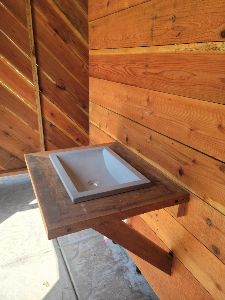 Outdoor Pool Bathroom (ADU)