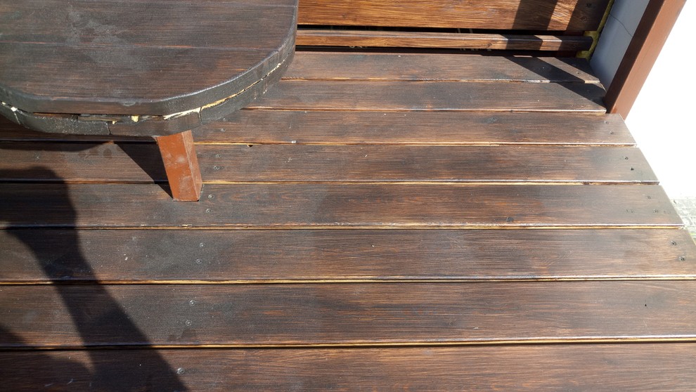 Outdoor Bench Special for Pitcher Pub Moscow