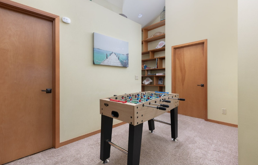 "Beach Me" Lincoln City, OR Short-term Rental Remodel