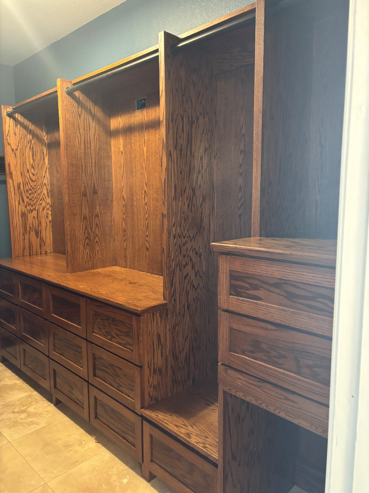 Custom Closet Organization