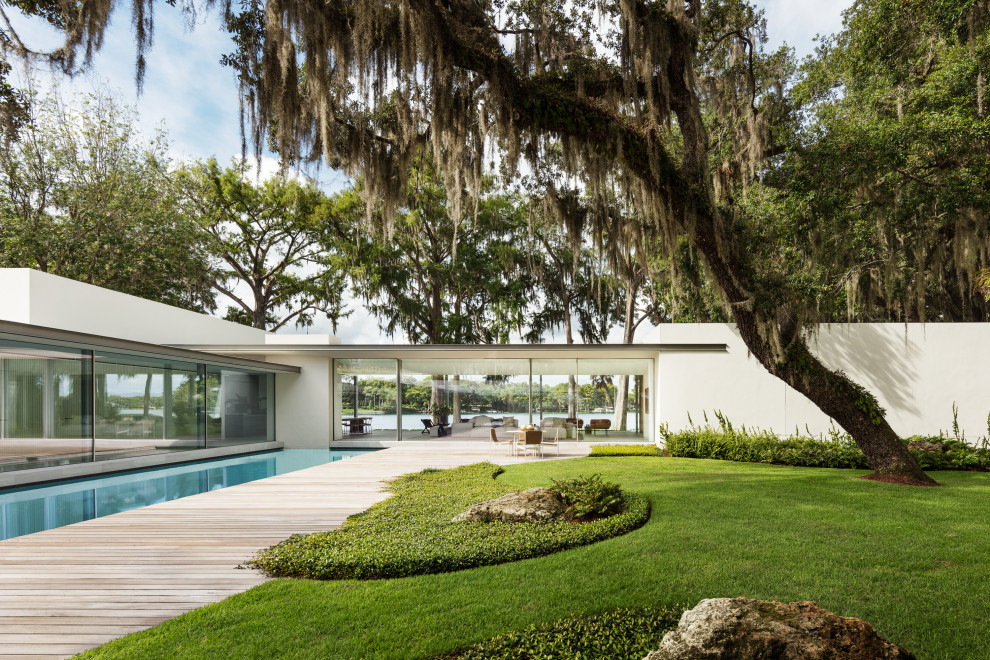 Retro Patio in Orlando