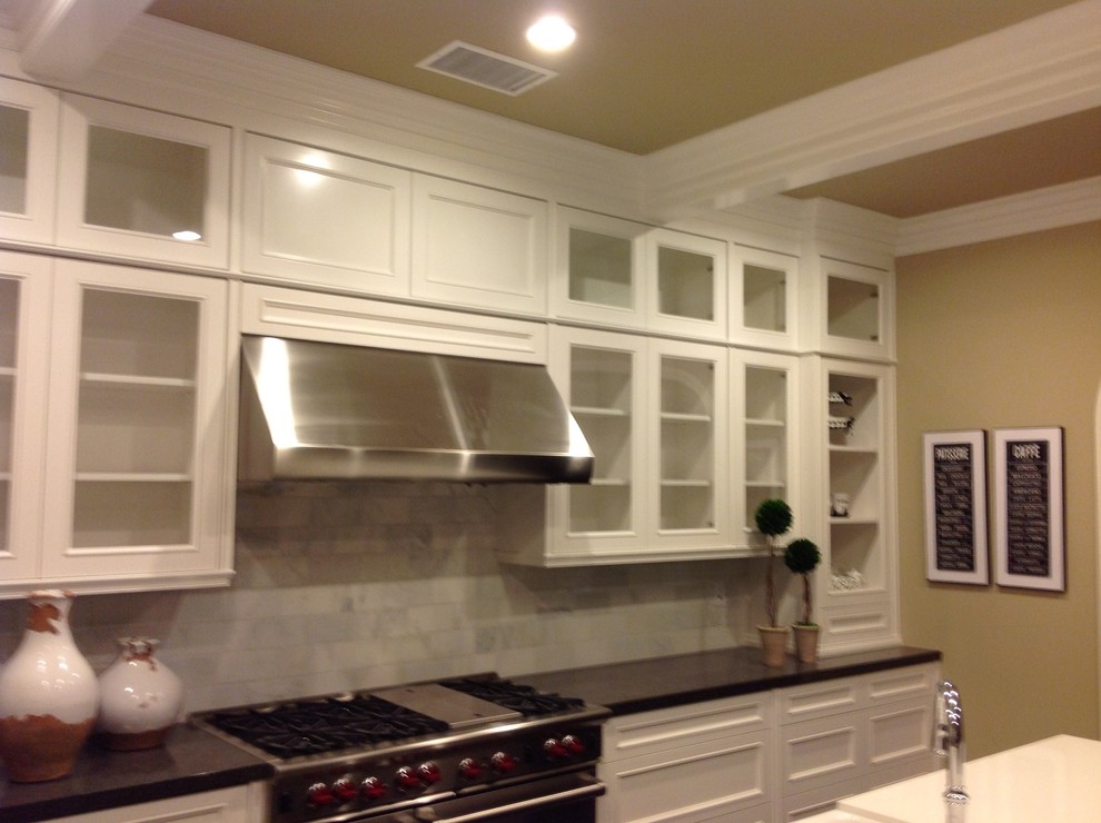Inspiration for a transitional kitchen remodel in Orange County