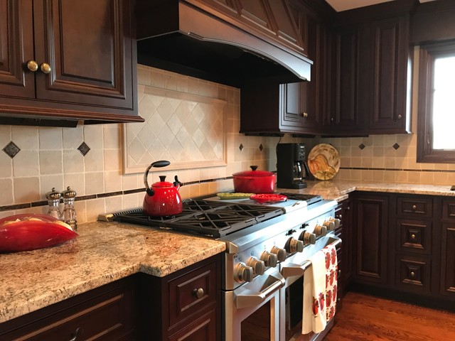 Bloomington Kitchen traditional-kitchen