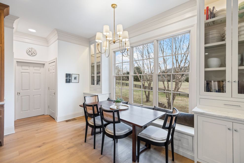 Transitional Dining Nook