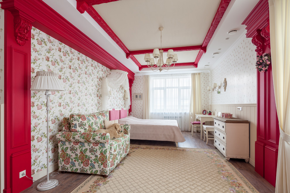 Двухэтажный дом с цокольным этажом и мансардой