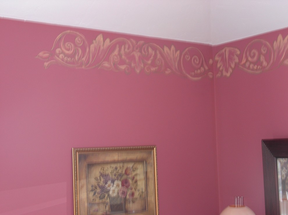 Transitional home design photo in Boston