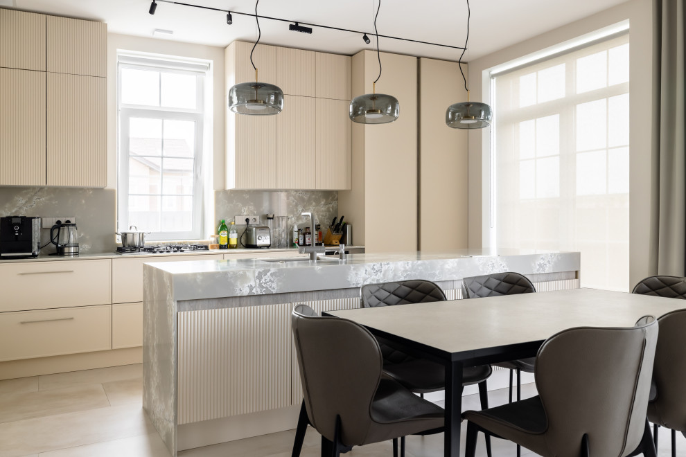 Элегантная квартира: светлые тона и изысканность