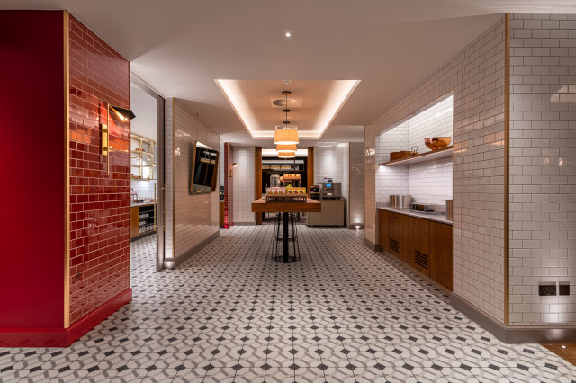 DoubleTree Hilton Bath eklektisk-koekken