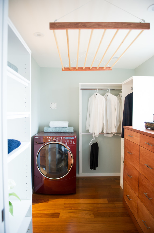 Inspiration for a contemporary bathroom/laundry room remodel in Calgary