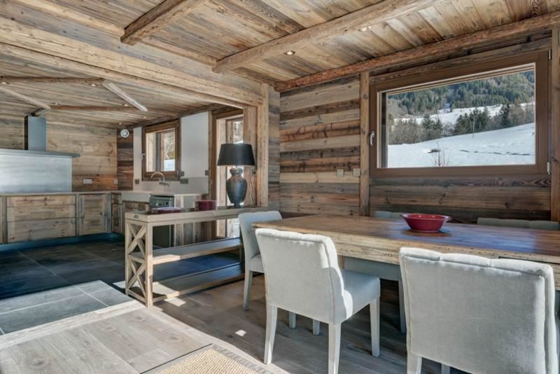 AMENAGEMENT INTERIEUR ET EXTERIEUR D'UN CHALET
