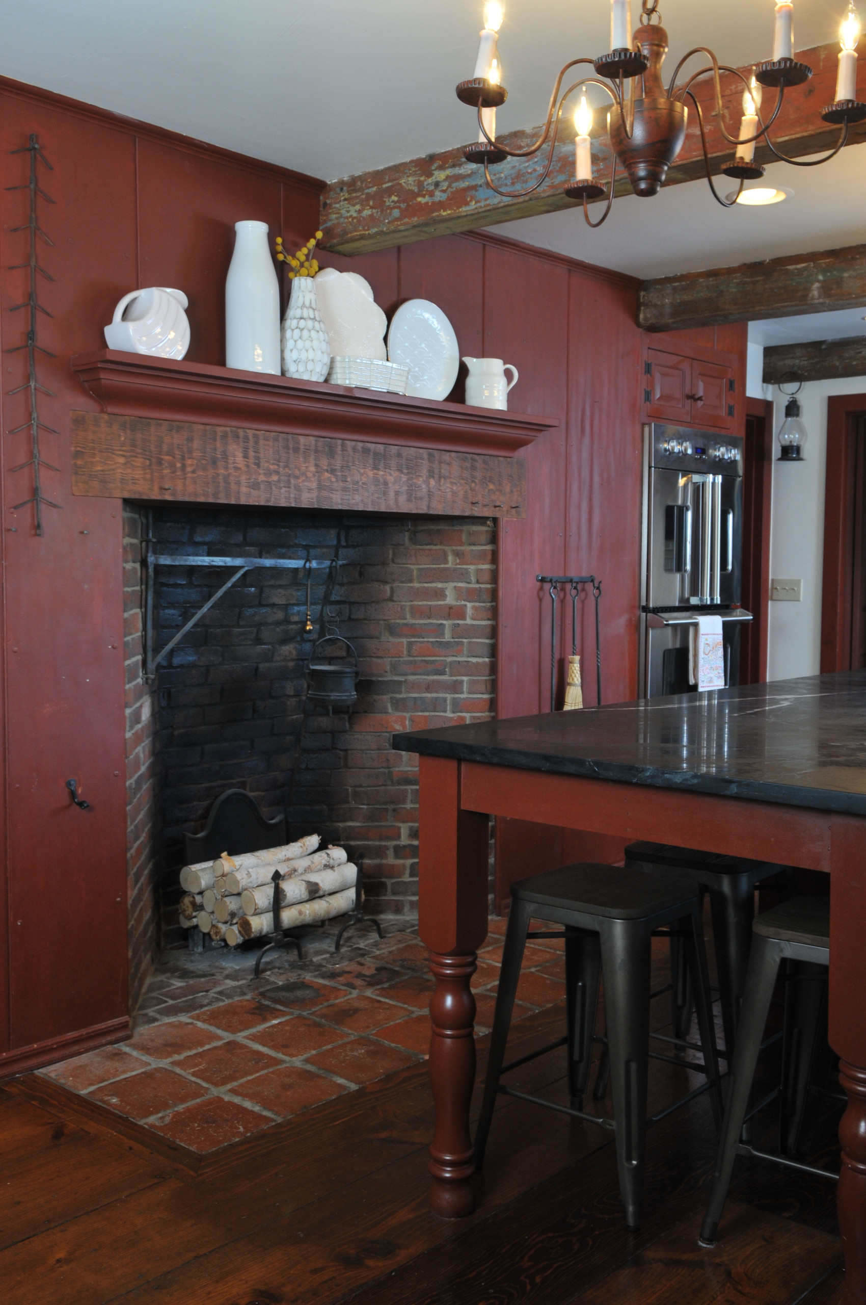 Colonial Kitchen