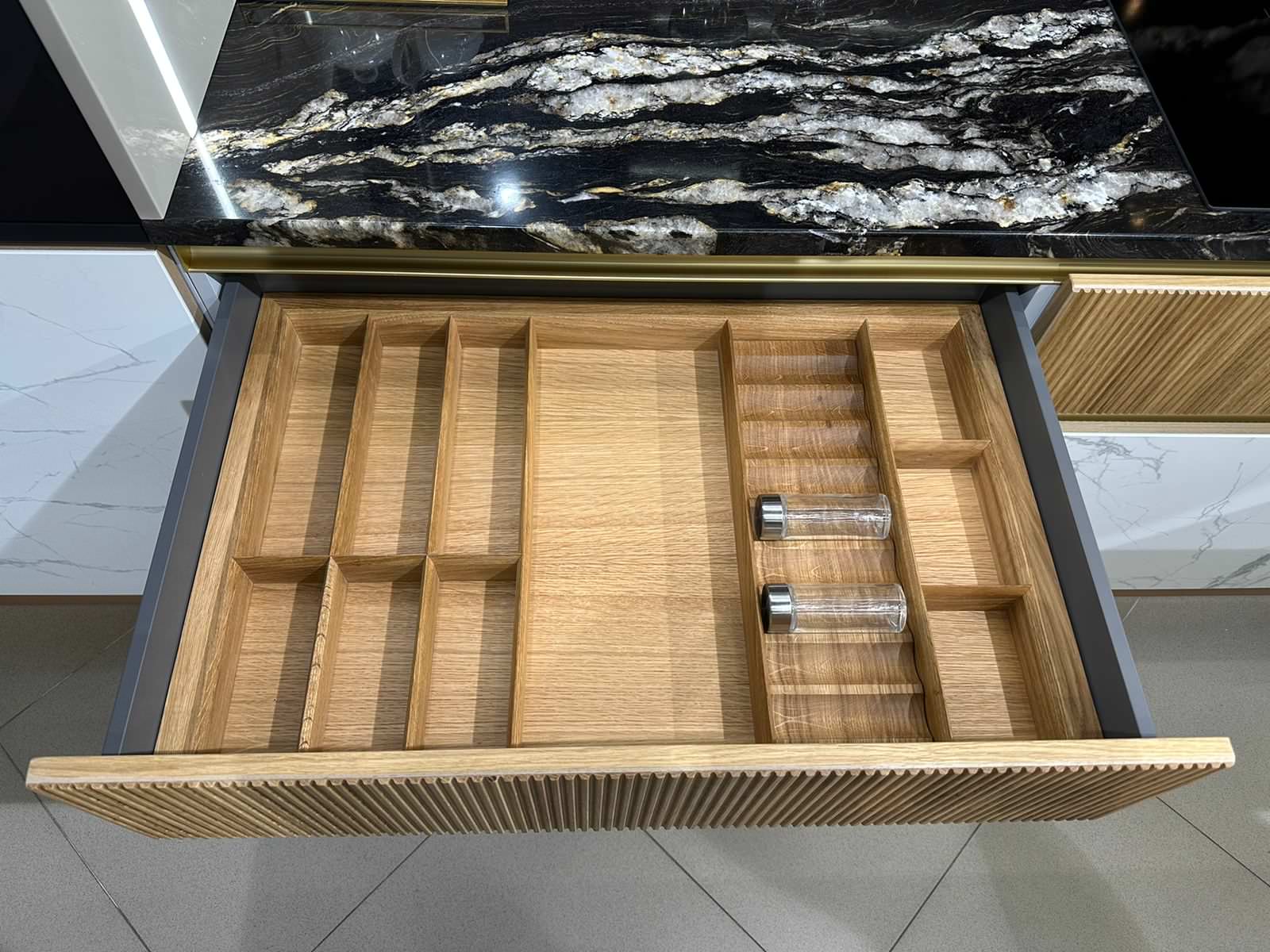 Кухонное наполнение для салона "Кухни ДРИАДА"