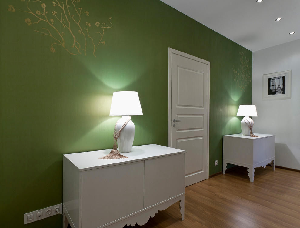 Bear's den in the City Jungle/Берлога в городских джунглях