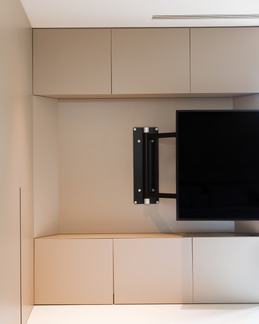 Fulham modern-family-room