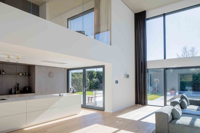 Haus Vae modern-kitchen