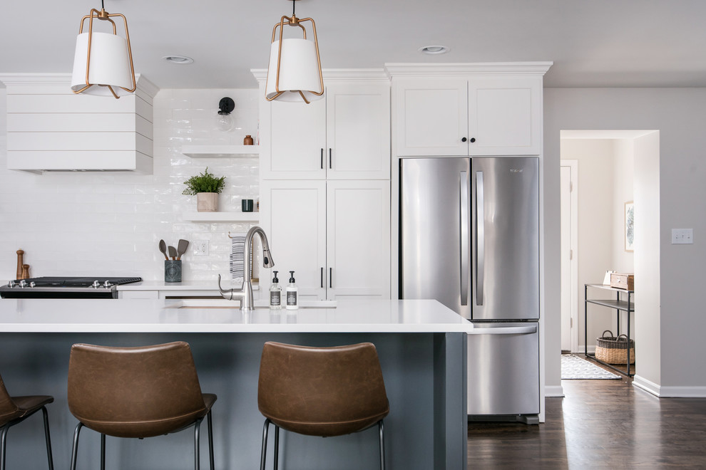 Inspiration for a transitional kitchen remodel in Chicago