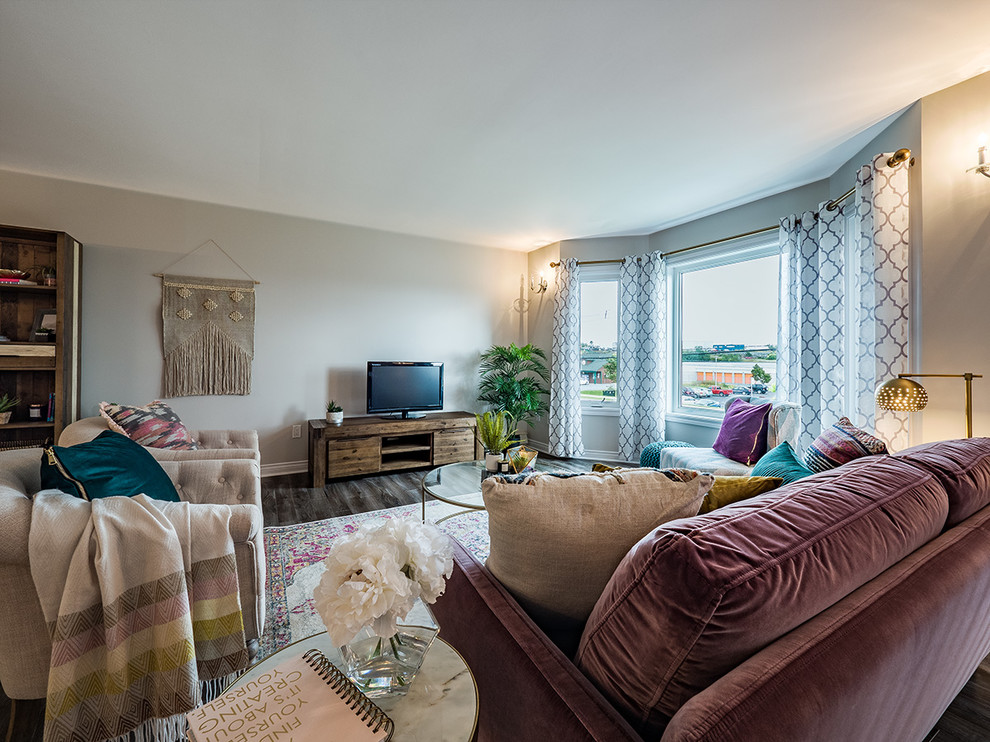 Home design - transitional home design idea