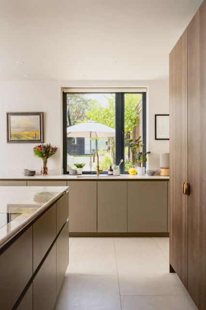 Contemporary Kitchen, utility & boot-room | Hove contemporary-kitchen