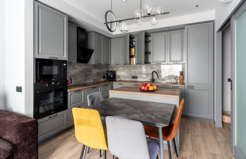 Кухня Италия в цвете мокрого асфальта