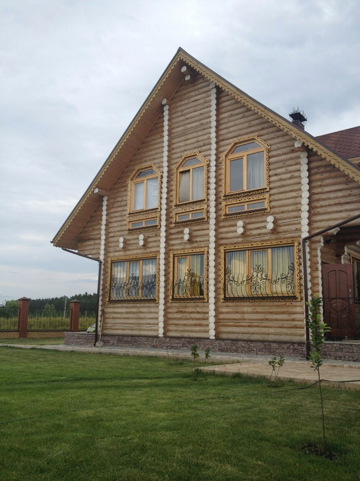 Дом из оцилиндрованного бревна на Каме