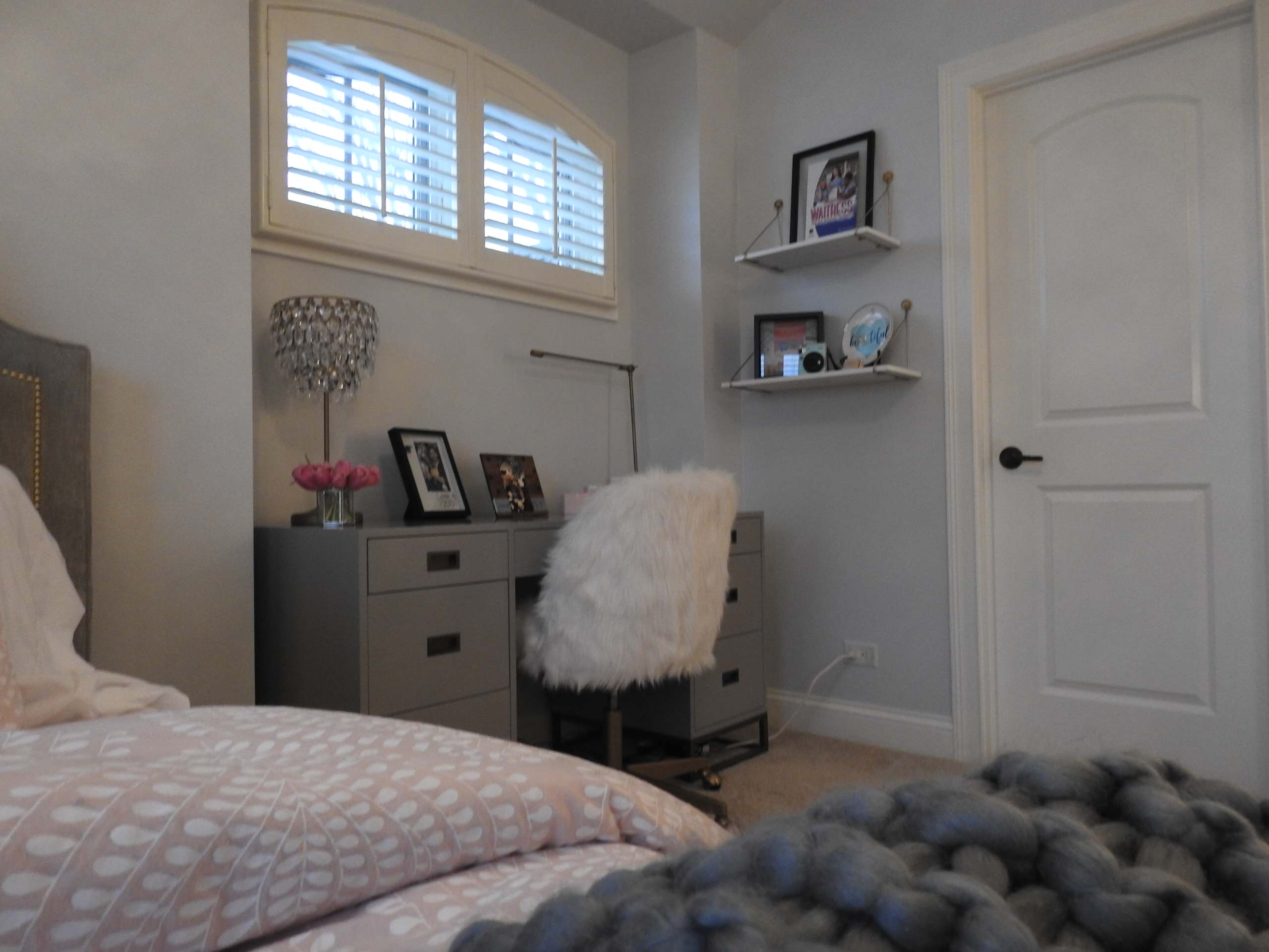 Inviting Transitionally Designed Home