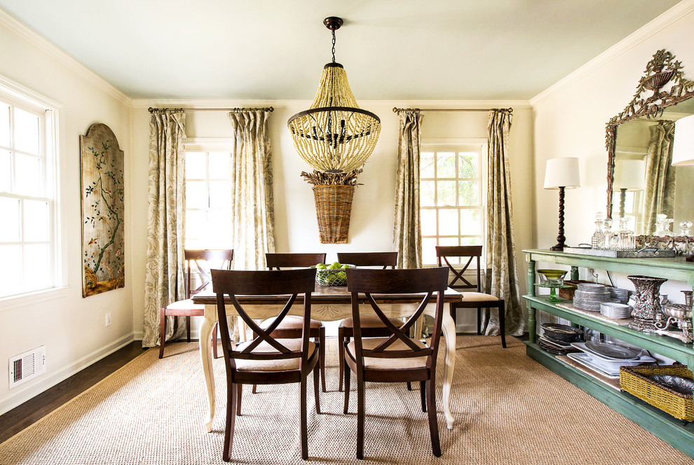 Design ideas for a traditional dining room in Atlanta with beige walls.