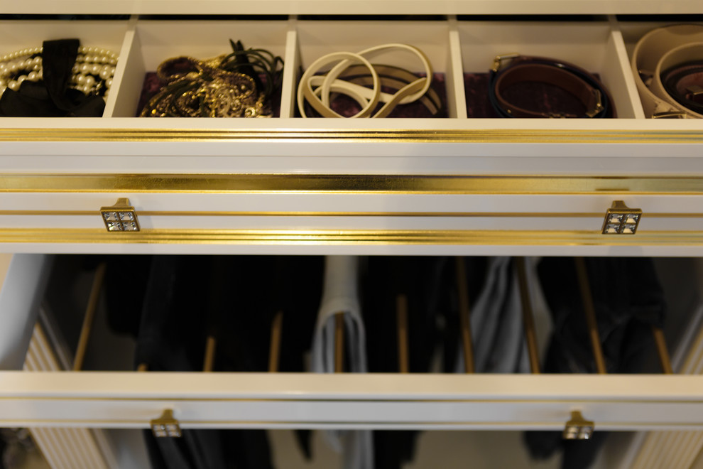 Дом с дворцовой роскошью.