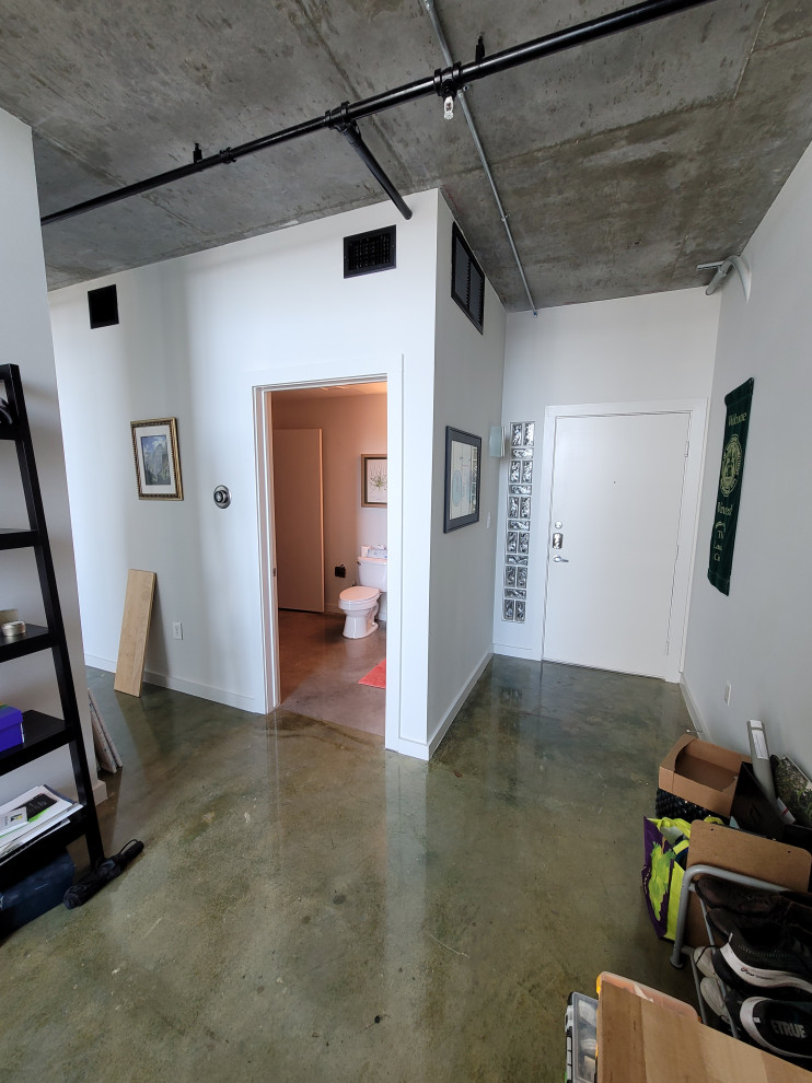 Midtown Powder Bath / Utility Room