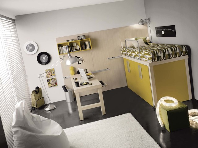Space Saving Solutions contemporaneo-camera-da-letto