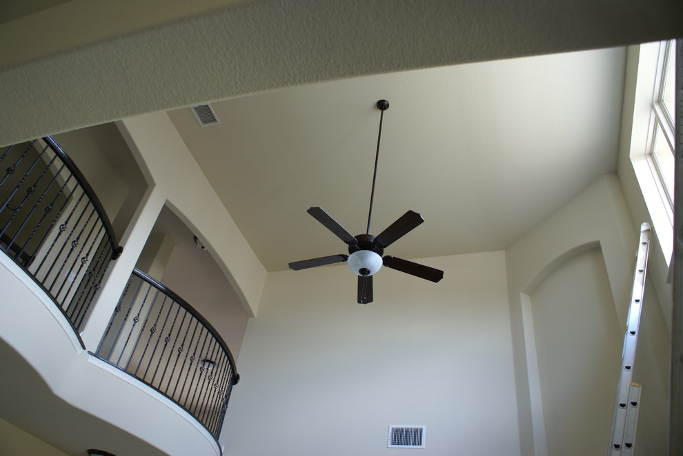 Inspiration for a rustic home design remodel in Austin