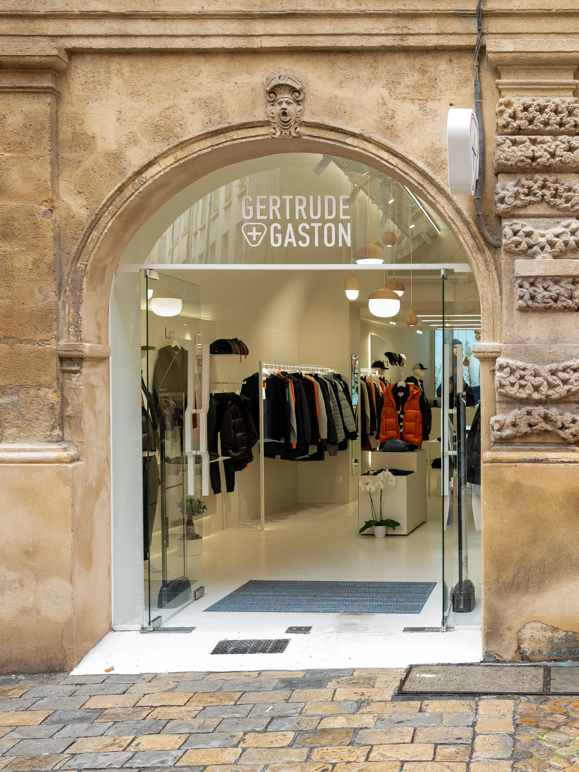 Rénovation de façade commerciale : Boutique Gertrude+Gaston — Aix-en-Provence