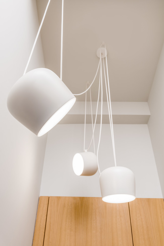 Example of a trendy hallway design in New York