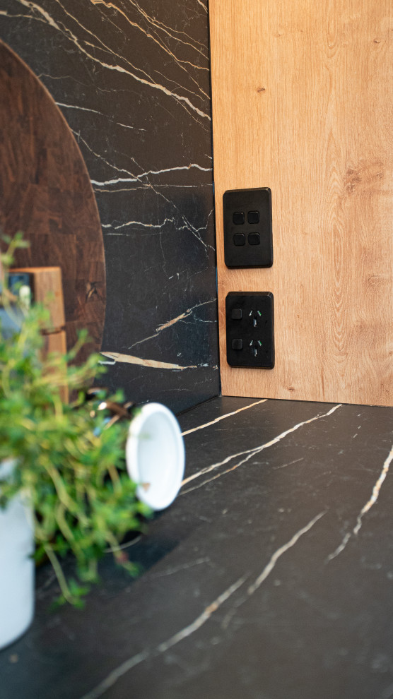 Oak and Drama Kitchen Renovation