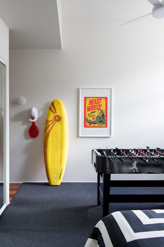 Inspiration for a contemporary kids' room for boys in Brisbane with white walls and carpet.