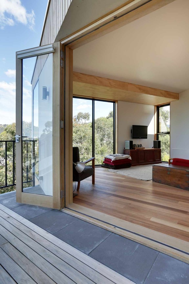 This is an example of a contemporary home design in Hobart.